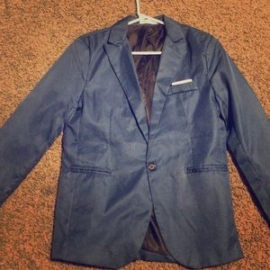 👔